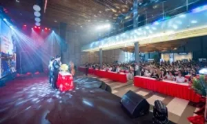 The Sculptura hết giỏ hàng trong một giờ mở bán